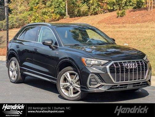2022 Audi Q3 45 S line Premium