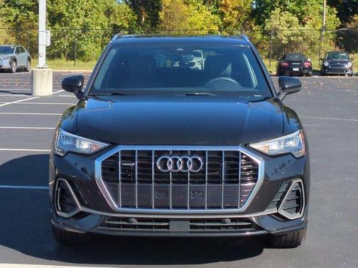 2022 Audi Q3 45 S line Premium
