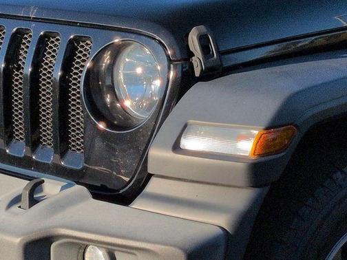 2019 Jeep Wrangler Sport