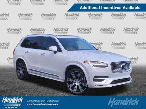 Crystal White Metallic 2020 Volvo XC90 T6 Inscription 7 Passenger
