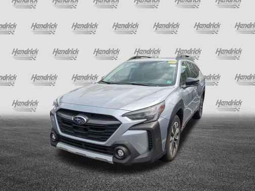 Ice Silver Metallic 2024 Subaru Outback Limited XT