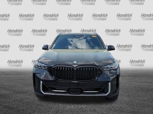 Black Sapphire Metallic 2025 BMW X5 PHEV xDrive50e