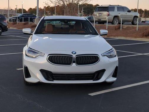 2025 BMW 230 i