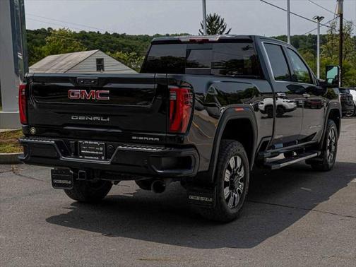 2024 GMC Sierra 3500 Denali