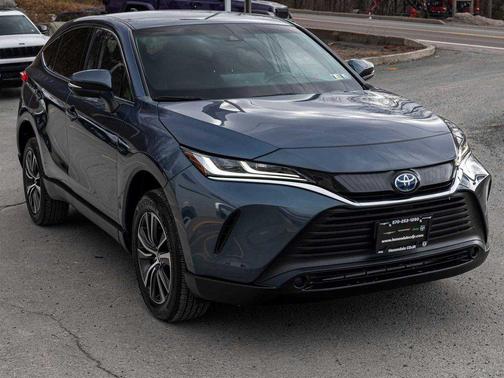 2024 Toyota Venza LE