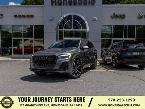 2025 Audi Q7 45 Premium Plus