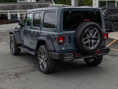2025 Jeep Wrangler 4xe Sport S