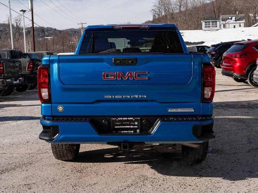 2022 GMC Sierra 1500 Elevation