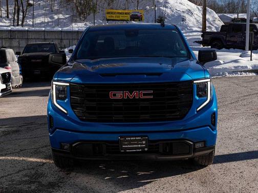 2022 GMC Sierra 1500 Elevation
