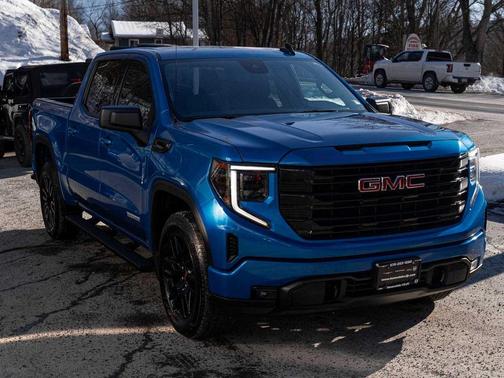 2022 GMC Sierra 1500 Elevation