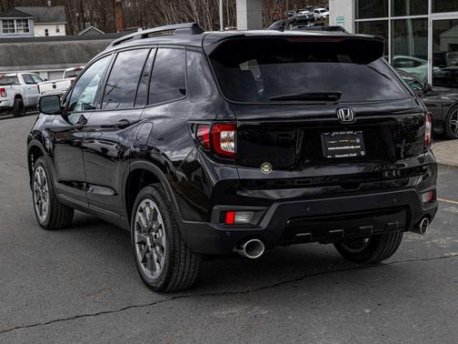 2025 Honda Passport AWD Black