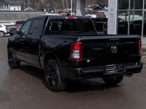 2024 RAM 1500 Big Horn/Lone Star