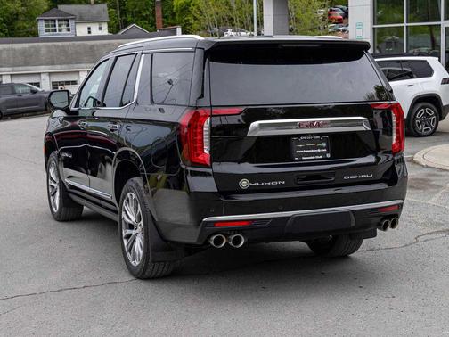 Onyx Black 2021 GMC Yukon Denali