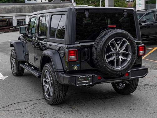 2025 Jeep Wrangler 4xe Sport S