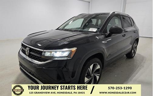 2023 Volkswagen Taos 1.5T SE