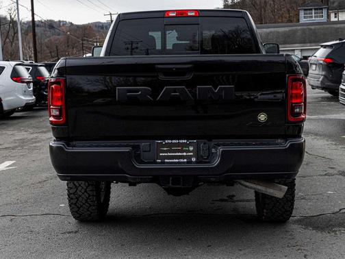 2026 RAM 2500 Warlock Crew Cab 4x4 6'4' Box