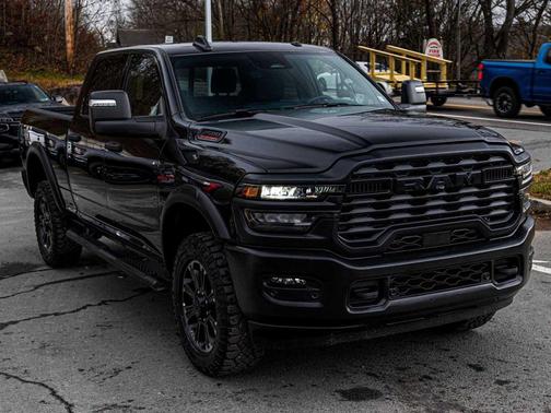 2026 RAM 2500 Warlock Crew Cab 4x4 6'4' Box