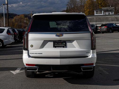 2024 Cadillac Escalade Premium Luxury