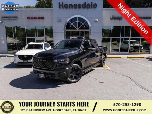 Diamond Black Crystal Pearlcoat 2026 RAM 1500 Big Horn/Lone Star
