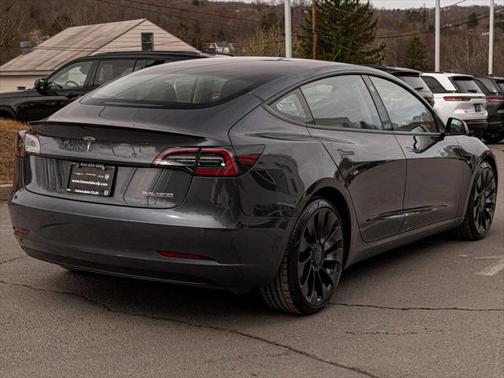 2022 Tesla Model 3 Performance