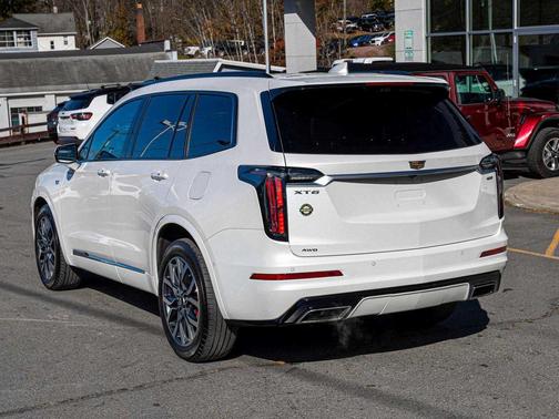 2023 Cadillac XT6 Sport AWD