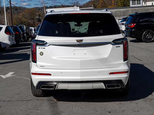2023 Cadillac XT6 Sport AWD
