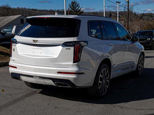 2023 Cadillac XT6 Sport AWD
