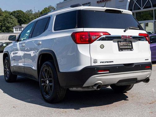 2019 GMC Acadia SLT-1