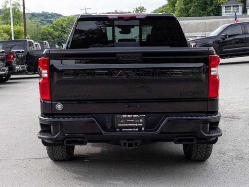 Black 2024 Chevrolet Silverado 1500 High Country