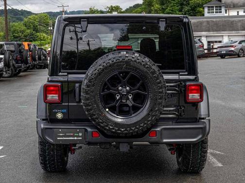 2025 Jeep Wrangler 4xe Willys