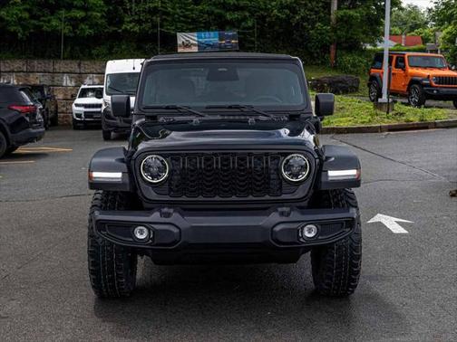 2025 Jeep Wrangler 4xe Willys