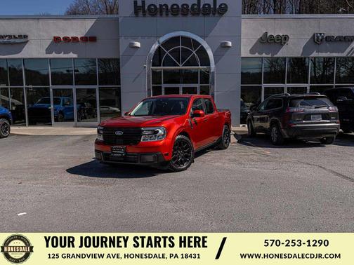 Hot Pepper Red Tinted Clearcoat Metallic 2022 Ford Maverick Lariat