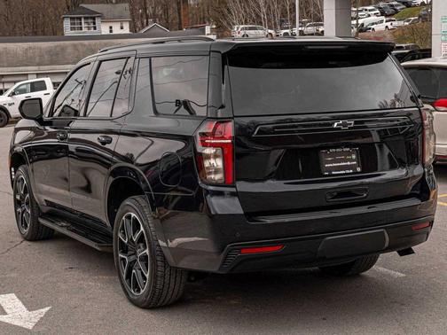 2023 Chevrolet Tahoe 4WD RST