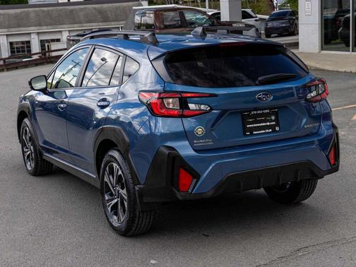 Horizon Blue Pearl 2024 Subaru Crosstrek Premium
