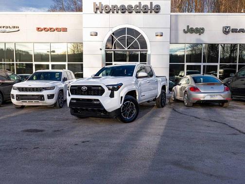 2024 Toyota Tacoma TRD Sport