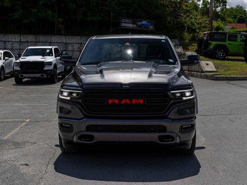 Granite Crystal Metallic Clearcoat 2023 RAM 1500 Limited