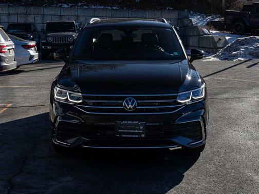 2024 Volkswagen Tiguan 2.0T SEL R-Line 4MOTION