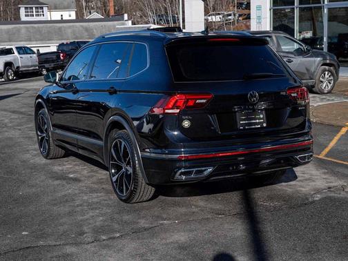 2024 Volkswagen Tiguan 2.0T SEL R-Line 4MOTION