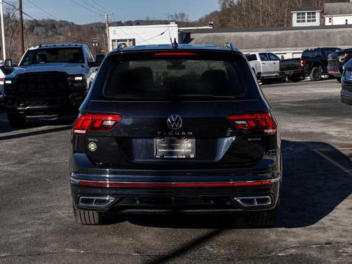 2024 Volkswagen Tiguan 2.0T SEL R-Line 4MOTION