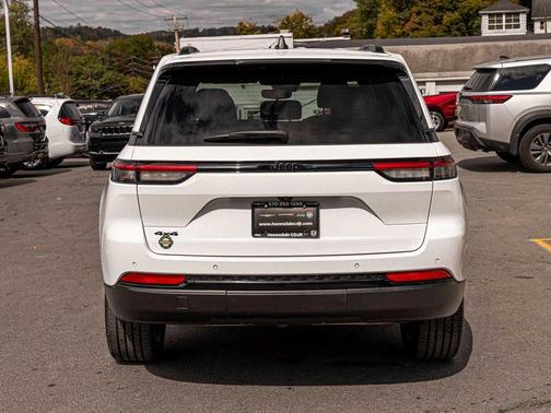 2024 Jeep Grand Cherokee Altitude
