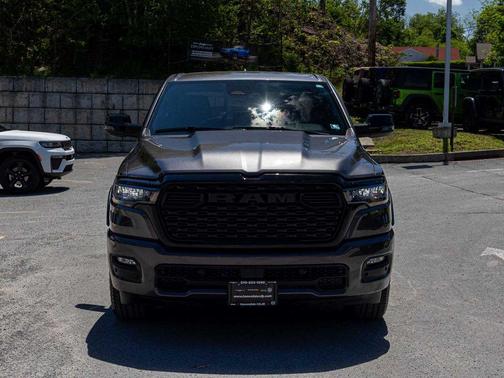 Granite Crystal Metallic Clearcoat 2026 RAM 1500 Big Horn/Lone Star