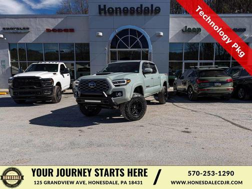 2022 Toyota Tacoma TRD Sport