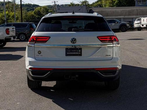 2020 Volkswagen Atlas Cross Sport 3.6L V6 SE w/Technology