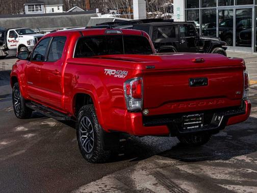 2021 Toyota Tacoma TRD Sport