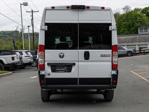2024 RAM ProMaster 2500 Tradesman