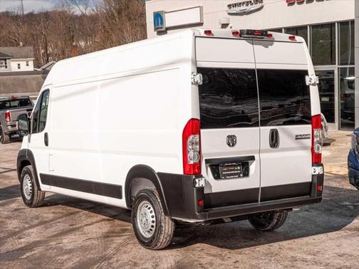 2024 RAM ProMaster 2500 Tradesman
