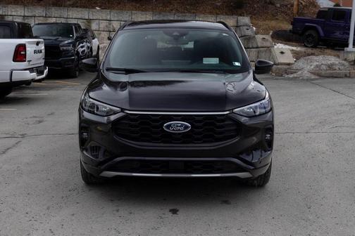 2025 Ford Escape ST-Line Elite