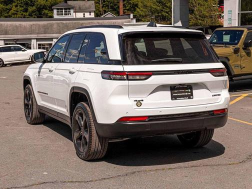 2025 Jeep Grand Cherokee Limited X