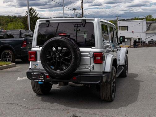 Silver Zynith Clearcoat 2023 Jeep Wrangler 4xe Sahara