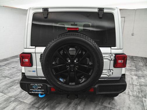 Silver Zynith Clearcoat 2023 Jeep Wrangler 4xe Sahara